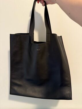 Bally Easy Tote Black Leather